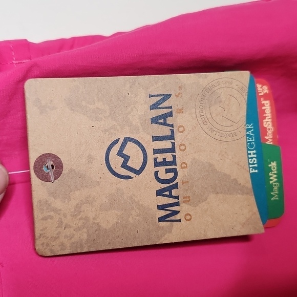 Magellan Girls Pink Fish Gear Shirt Size XS NWT - Picture 8 of 12